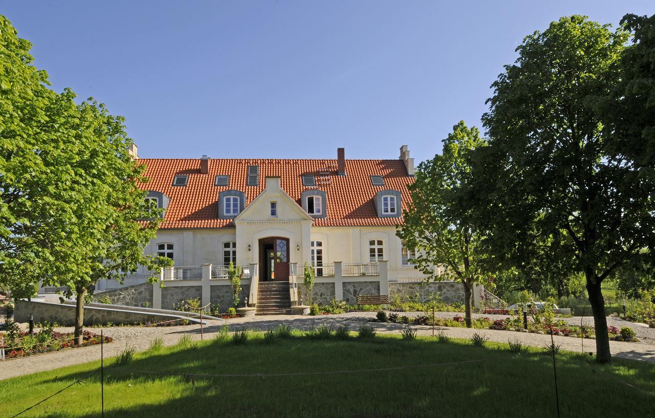 Hotel Gutshaus Parin - Bio- Und Gesundheitshotel Moor-Rolofshagen المظهر الخارجي الصورة